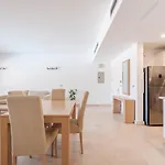 Exclusive Pool Marina Retreat