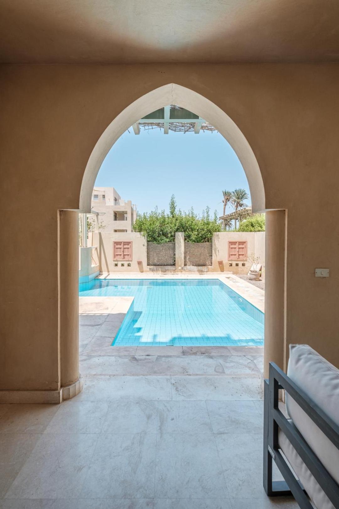 Exclusive Pool Marina Retreat